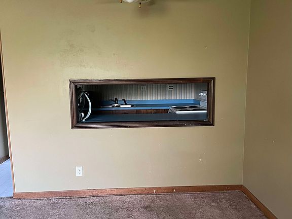 4th image of 1221 N Union St #8FOSTORIA-44830