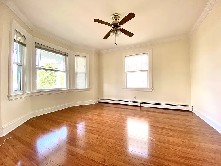 50 Western Ave #1L — Photo 3