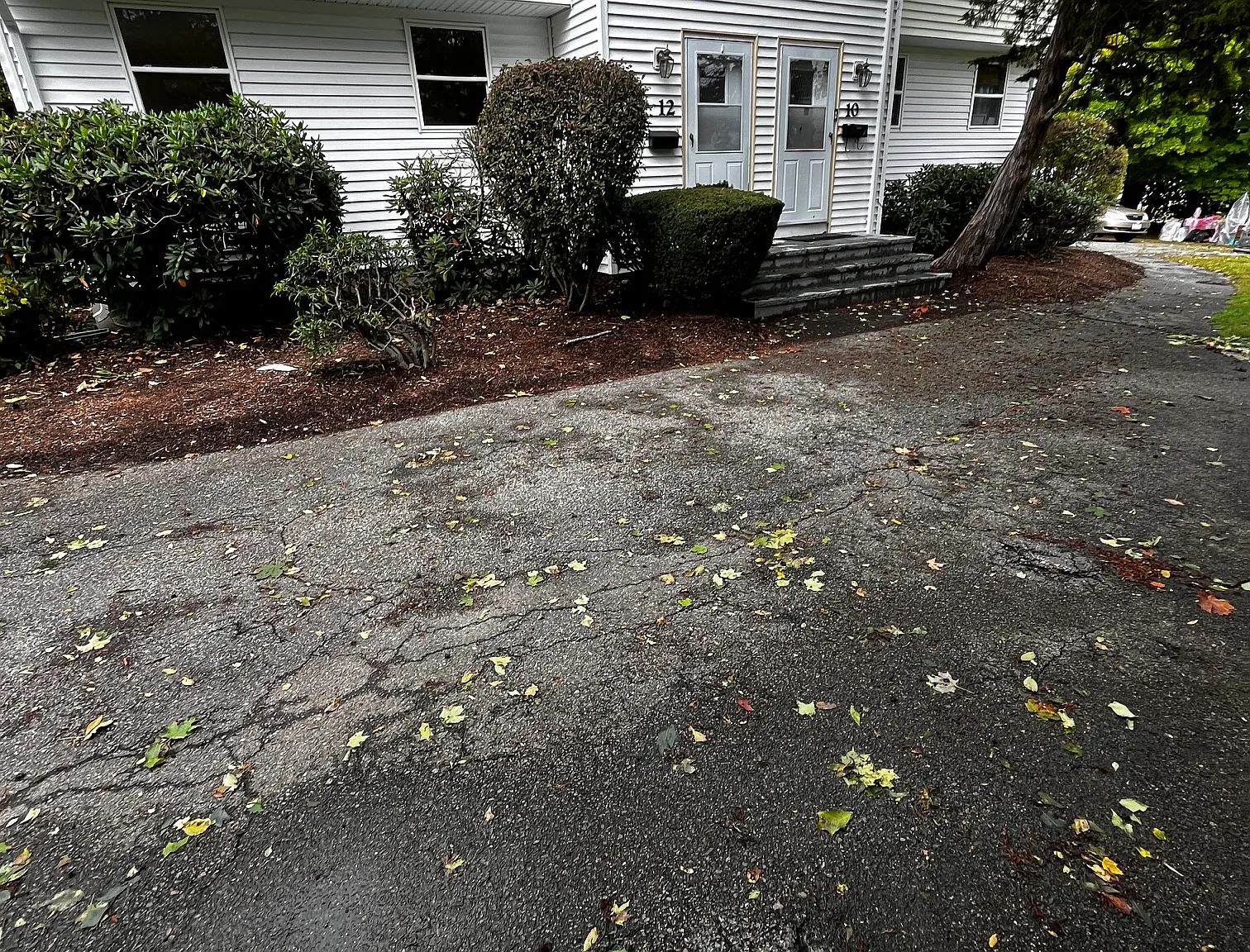 3 bed, 1.5 bath, 1338 sqft, $3,000 — Photo 1