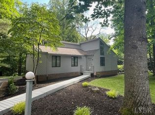 306 Cameron Rd, Forest, VA 24551