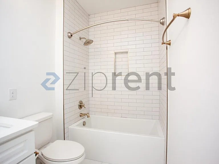 139 W Deaderick St — Photo 31