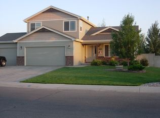 3209 Iron Horse Way, Wellington, CO 80549