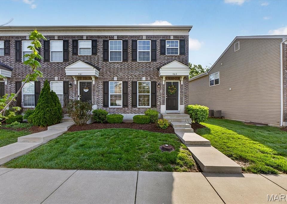 1st image of 463 Wild Oak Dr