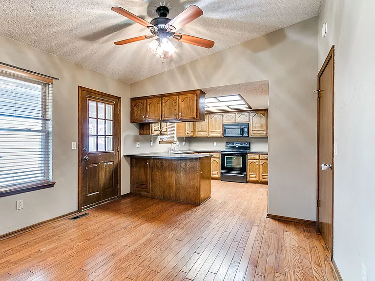 764 Okie Ridge Rd — Photo 8