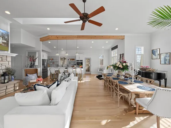 1066 Edinborough COURT, Lake Geneva, WI 53147