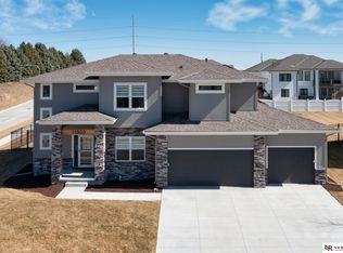 11503 S 115th St, Papillion, NE 68046