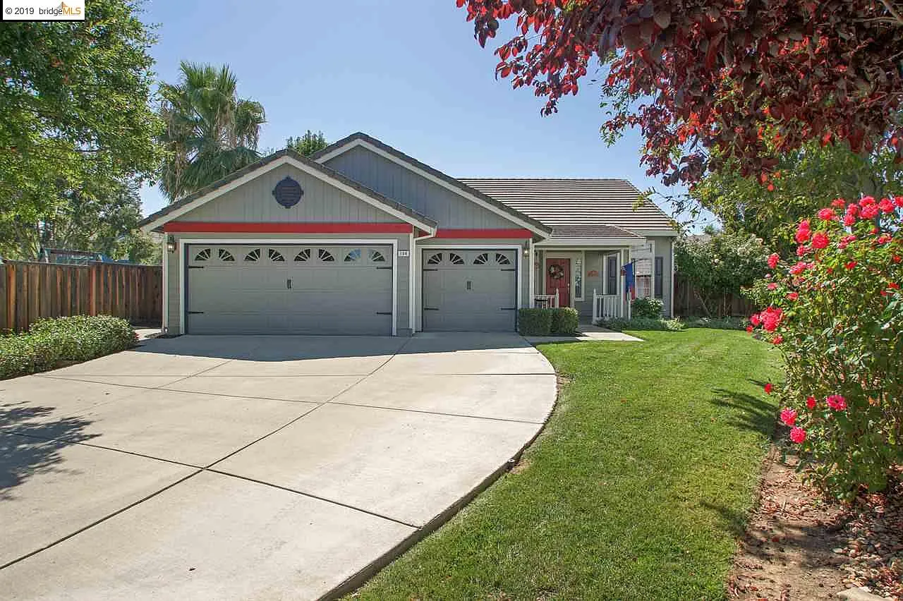 104 Wildrose Ct photo 1