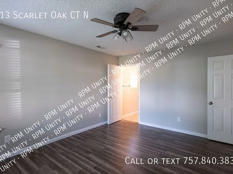 913 Scarlet Oak Ct N — Photo 5