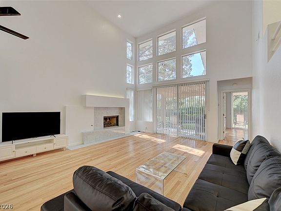 4th image of 5097 Crooked Stick Way