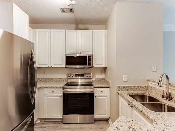 5th image of 10 Perimeter Summit Blvd NE APT 4409