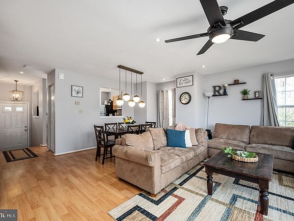 3rd image of 308 Pinnacle Dr