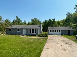 2219 W 20th St, Sault Sainte Marie, MI 49783