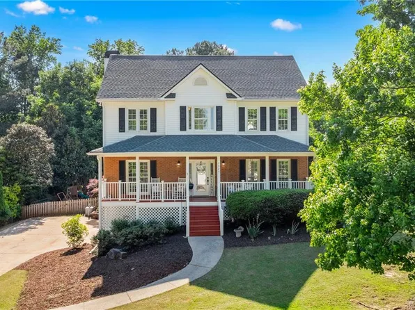 1325 Willow Tree Dr, Woodstock, GA 30188