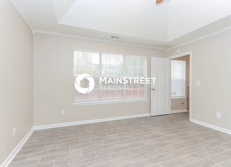330 Fallview Dr — Photo 10