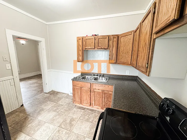 108 Mulberry St — Photo 9