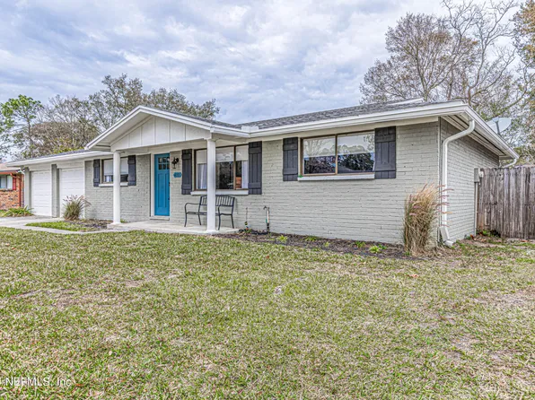 4093 CUMBRIAN GARDENS Lane, Jacksonville, FL 32257