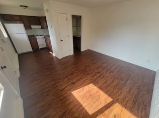 1738 La Crescent St #20, La Crosse, WI 54603