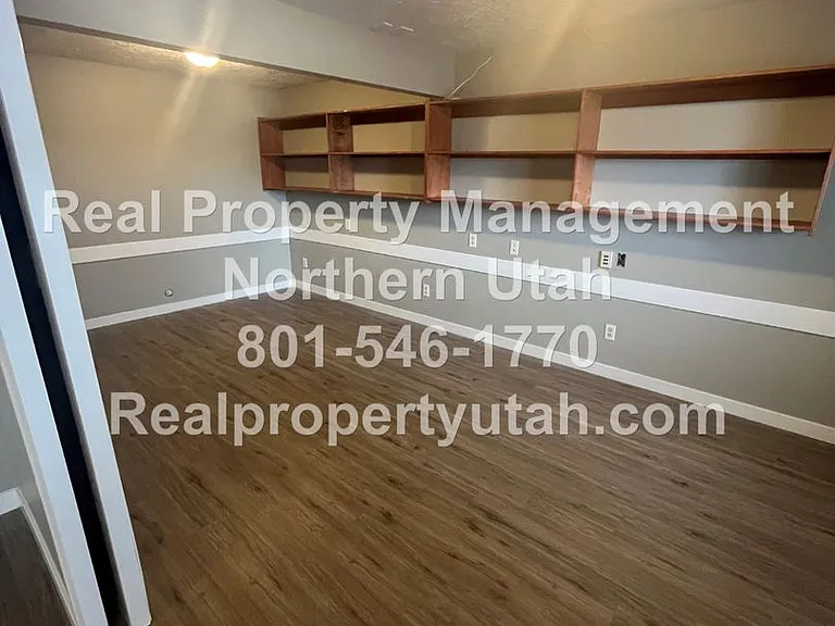3051 W Gordon Ave — Photo 12