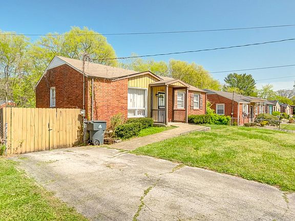 2nd image of 3250 Panorama Dr