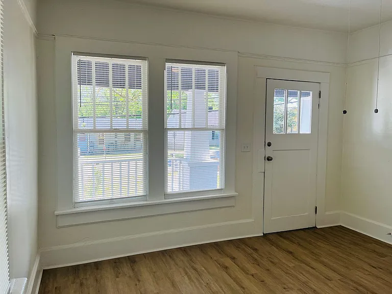 410 Alford St — Photo 5