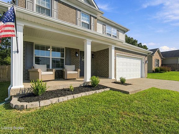 2nd image of 126 Garnette Ct