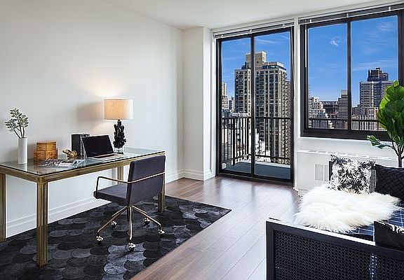 5th image of 200 E 82nd St APT 6G