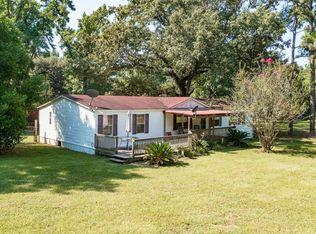 219 Beau Ln, Goodrich, TX 77335