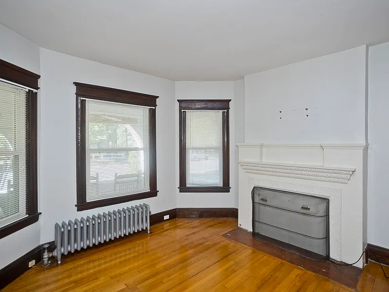 286 Sumner Ave #1 — Photo 8