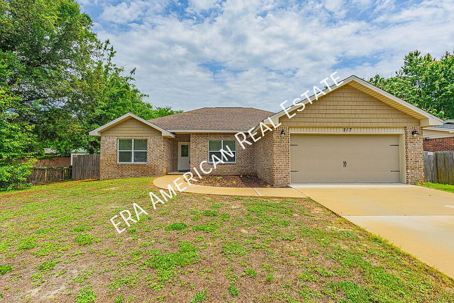 1st image of 217 Evergreen Dr