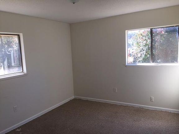 2nd image of 1604 Langston Dr