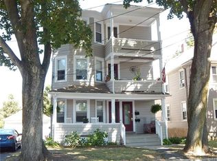 44 Churchill St, Fairfield, CT 06824