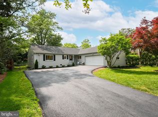 478 W Taylor Run Pkwy, Alexandria, VA 22314