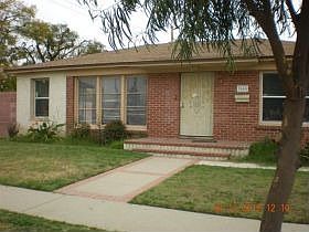 1st image of 3666 Clark Ave