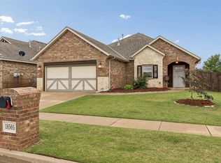 18505 Maidstone Ln, Edmond, OK 73012