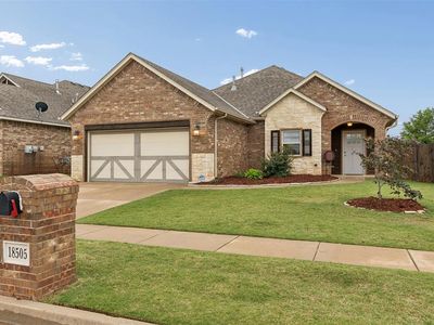 18505 Maidstone Ln, Edmond, OK, 73012