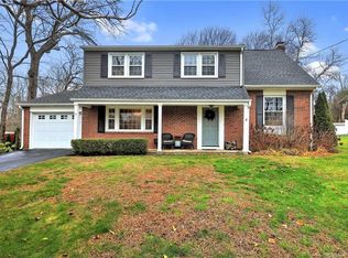 14 Corrine Dr, Prospect, CT 06712