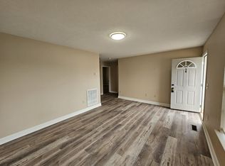 34 Summerfield Rd #1, La Fayette, GA 30728