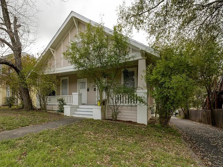 601 Bellevue Pl #A — Photo 4