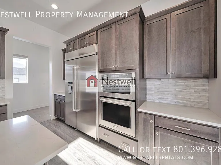 2346 E Snowy Peak Dr — Photo 9