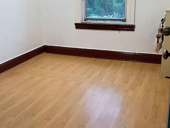 2nd image of 8641 16th Ave #2