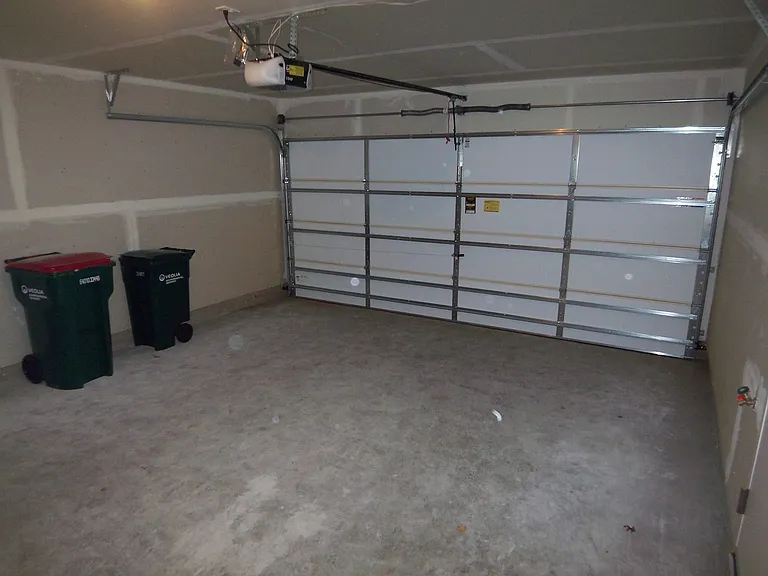 2429 121st Cir NE #I — Photo 16