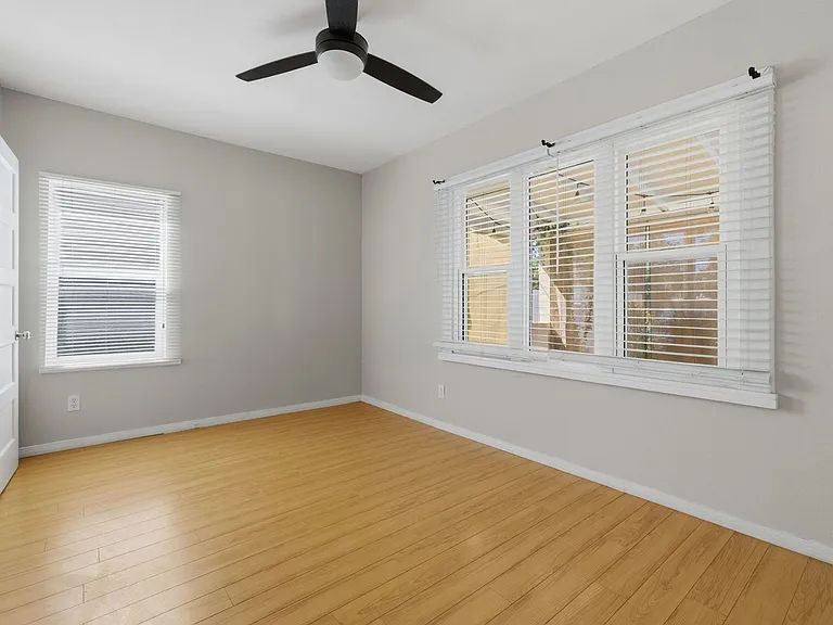 10412 Eldora Ave — Photo 10