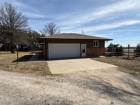 3rd image of 5849 Road R