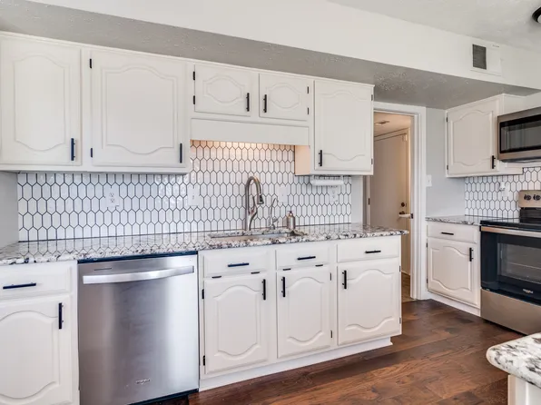 7617 Pebble Beach Dr, Rowlett, TX 75088