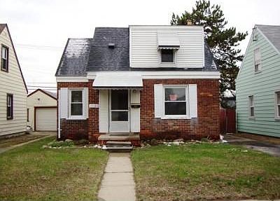 1st image of 15169 Cavour St