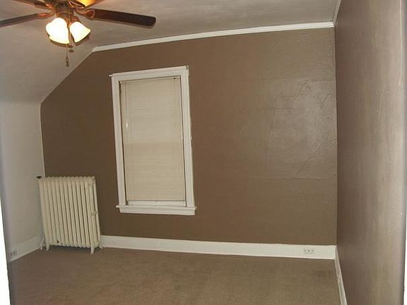 5th image of 803 1/2 10th Ave N