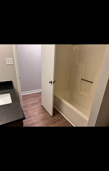 7076 Kennedy Rd — Photo 5
