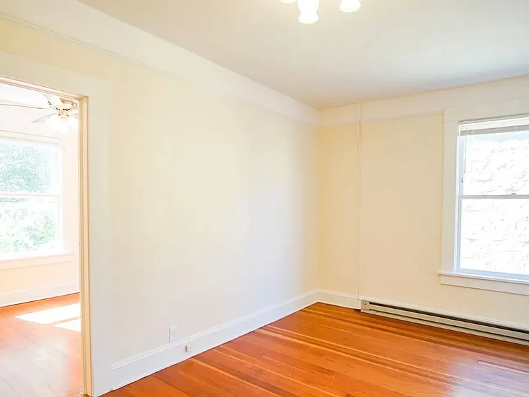 2356 NW Irving St — Photo 5