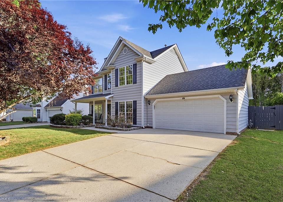 1st image of 5911 Highland Grove Dr