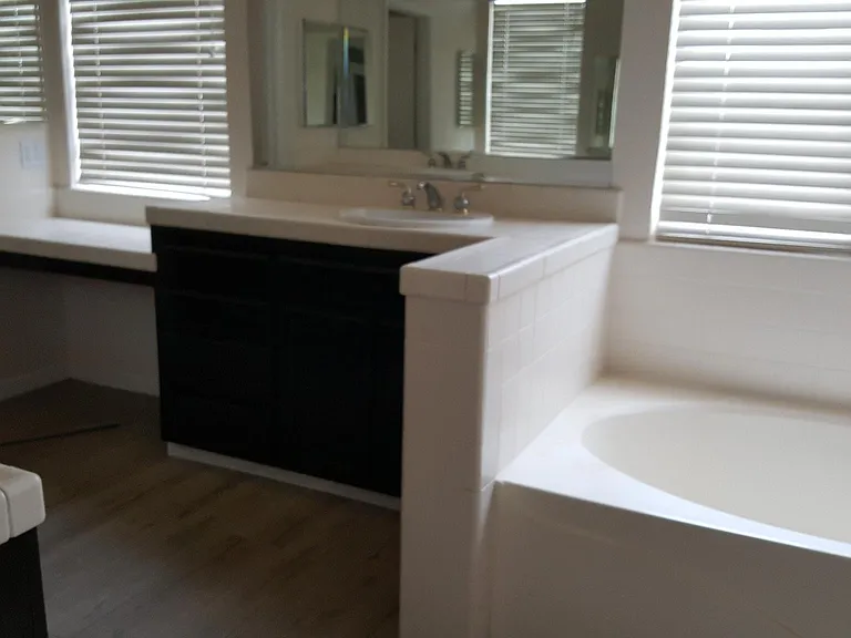 4084 Beacon Pl — Photo 10